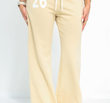 26 beige pants