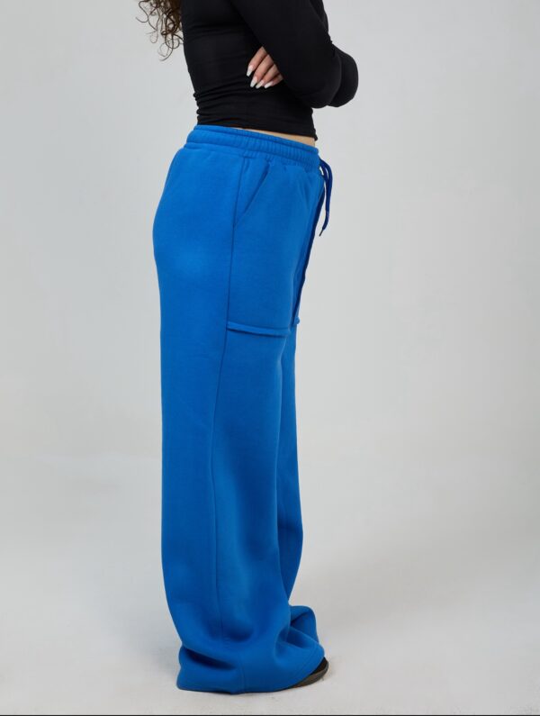 Asia blue sweatpants